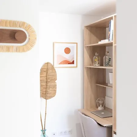 Mla Homes - Garden View Νανσύ